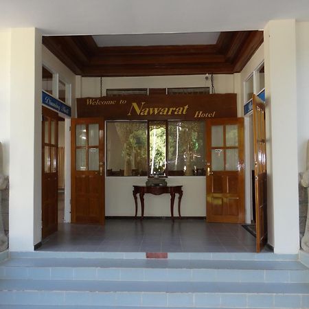 Nawarat Hotel Mrauk-oo Buitenkant foto